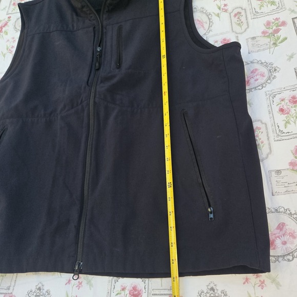 5.11 Tactical Series Men's Black Sleeveless Softshell Vest Jacket 2XL RN#109614 - Picture 11 of 11